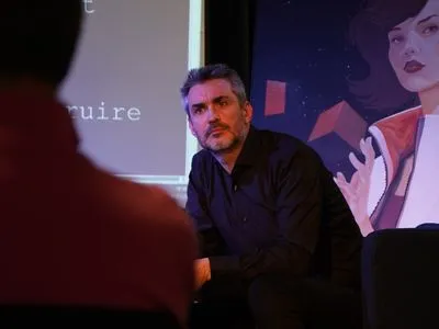 Scène de la conférence