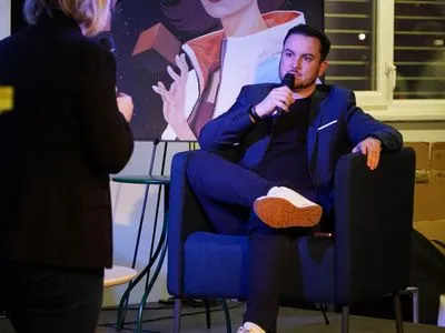 Scène de la conférence